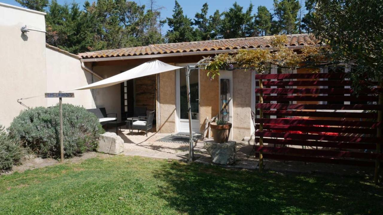 Mas Maurane - Les Lavandes Aux Portes D'Arles Apartment Tarascon Exterior photo