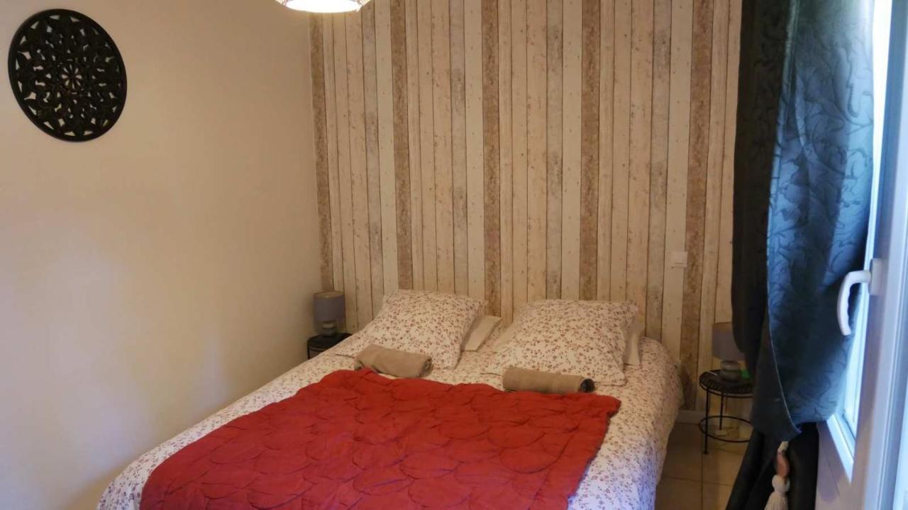 Mas Maurane - Les Lavandes Aux Portes D'Arles Apartment Tarascon Exterior photo